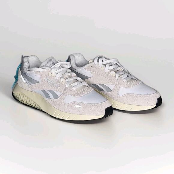 NIB Reebok CL Leather Hexalite White Grey Alabaster Men Road Running Shoes Sz 11